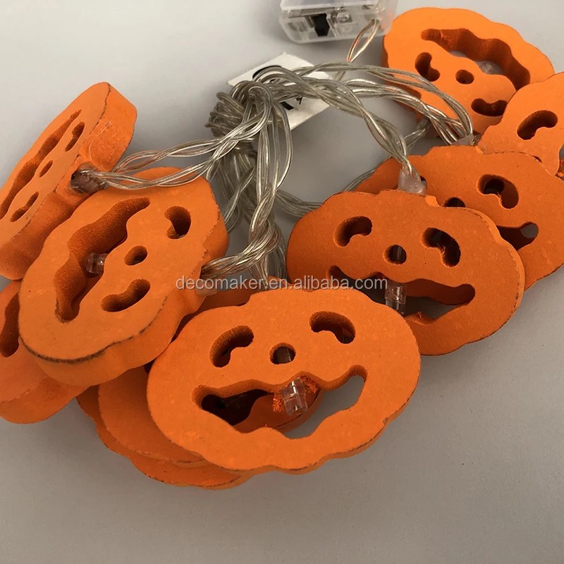 HOLLOWEEN WOODEN GHOST