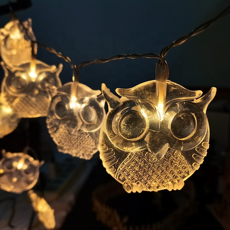 Christmas string lights-plastic owl
