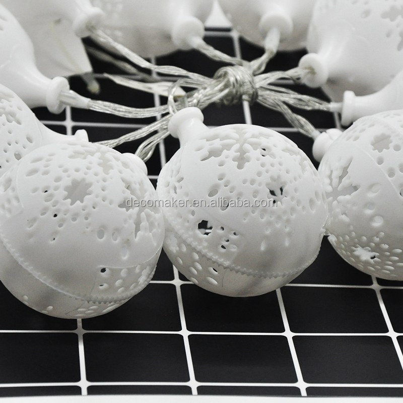 HOT christmas LED Indoor Outdoor Snowflake ball Decoration 2AA Battery String Fairy Lights for room party shop and Window