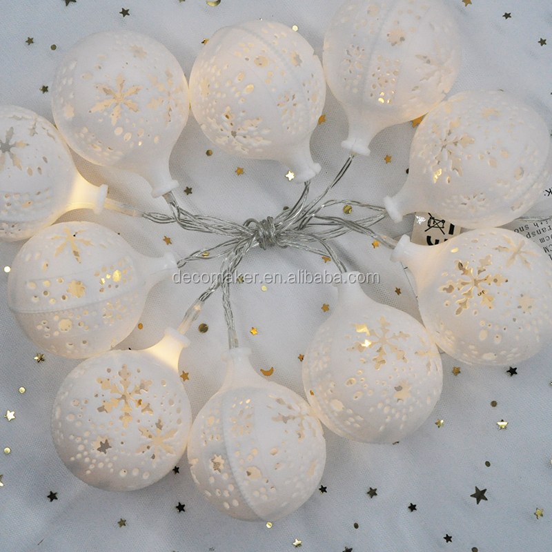HOT christmas LED Indoor Outdoor Snowflake ball Decoration 2AA Battery String Fairy Lights for room party shop and Window