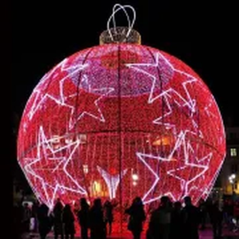 Outdoor Decorative Large Lighted Christmas Balls