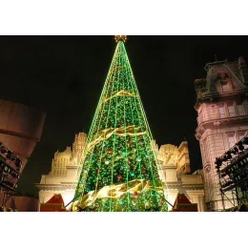 Giant LED Christmas Tree with Warm White Balls
